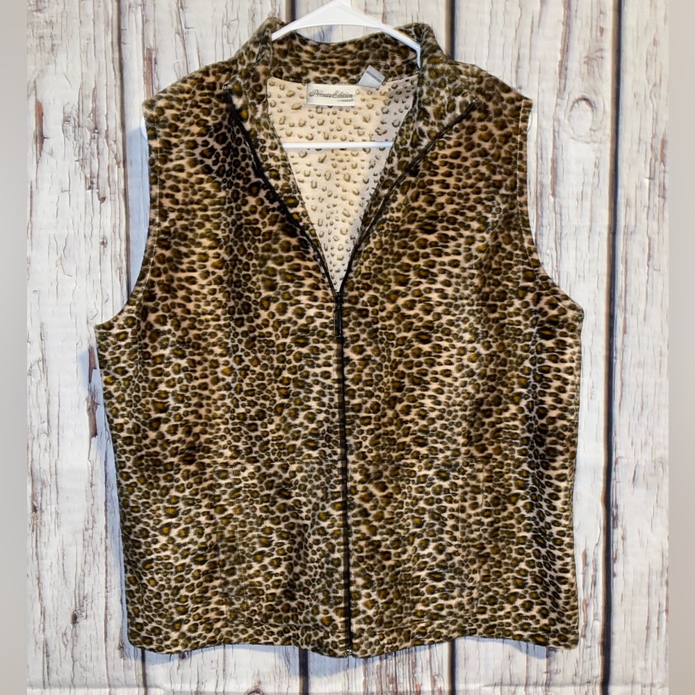 Woman’s Vest- Private Edition by Chico’s 2